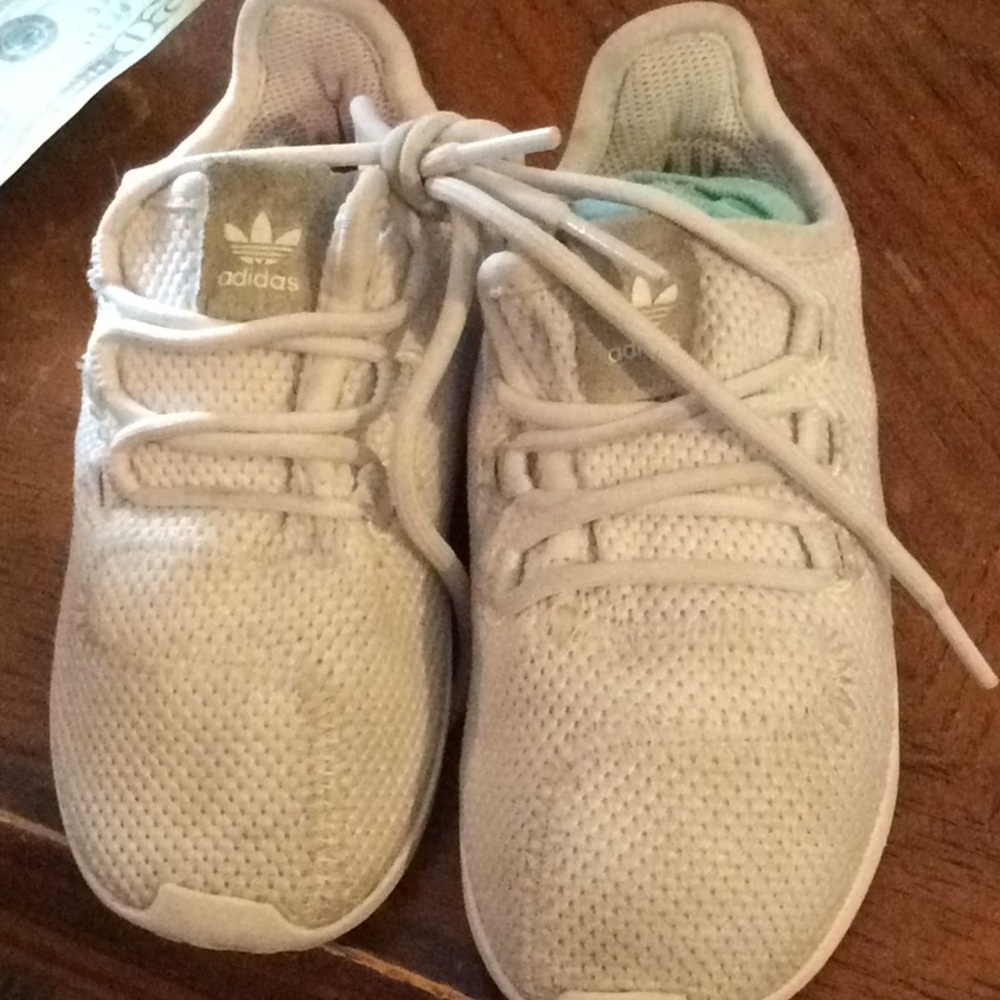 Kid adidas